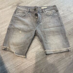 Men’s ALL SAINTS sz 33 Switch Denim  Shorts. Black/Gray distressed.